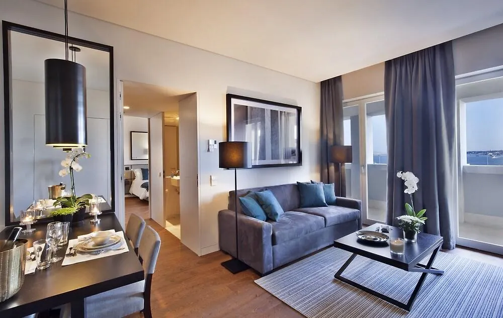 Lisbon Five Stars Apartments 8 Building 0*,